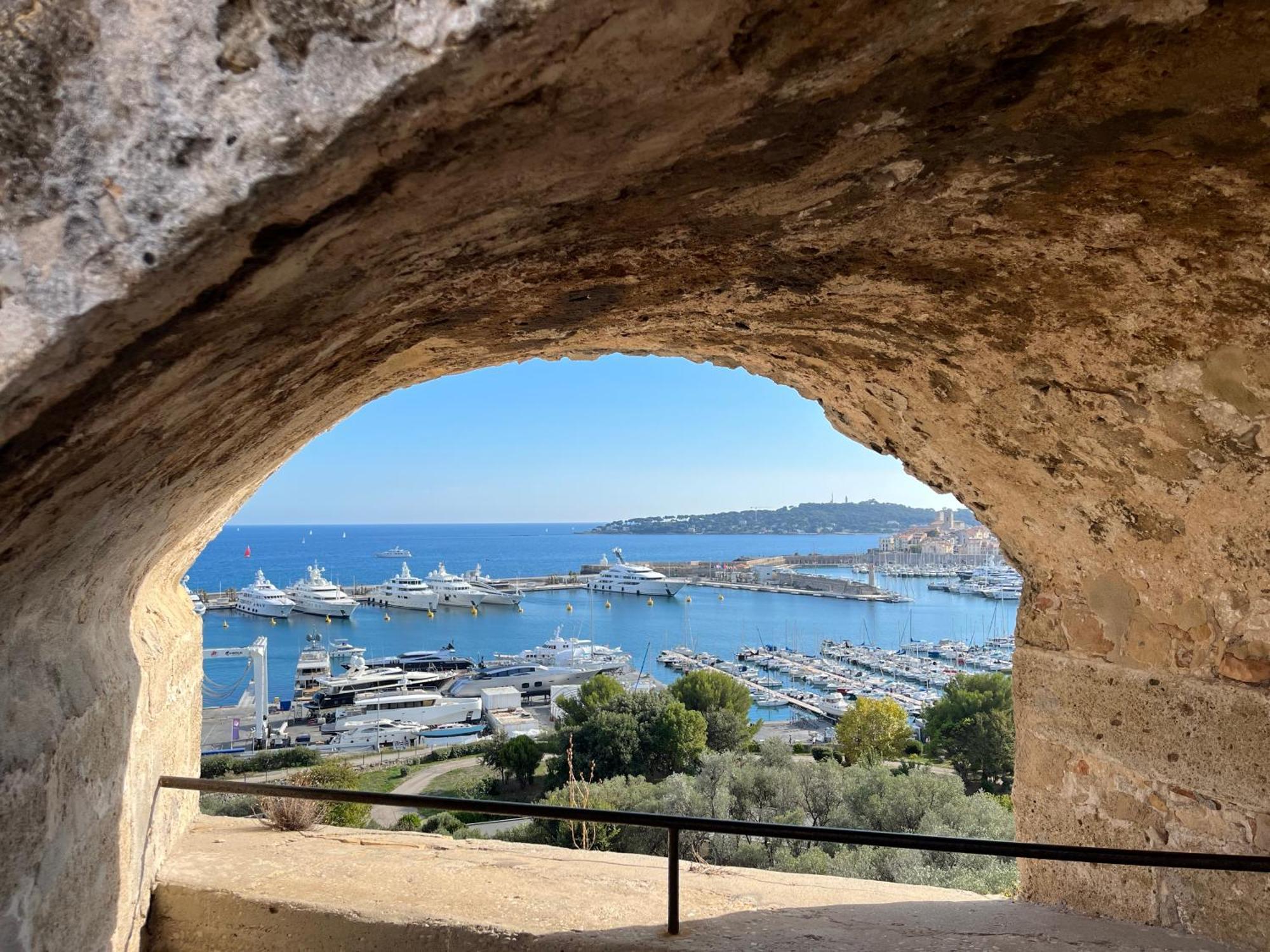 Antibes Carre D'Or Bastion Albert 1Er Vue Mer Buitenkant foto